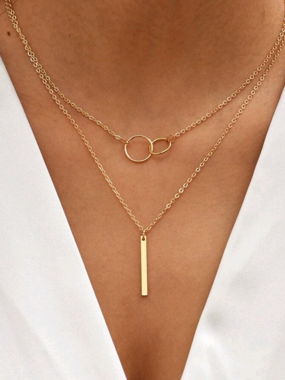 Anthropologie Minimalist Gold Layered Connecting Hoops and Bar Necklace